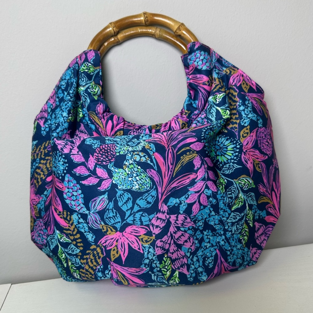 NWOT Lilly Pulitzer GWP Bamboo Bag in the Aegean Navy Calypso Coast - Picture 7 of 9